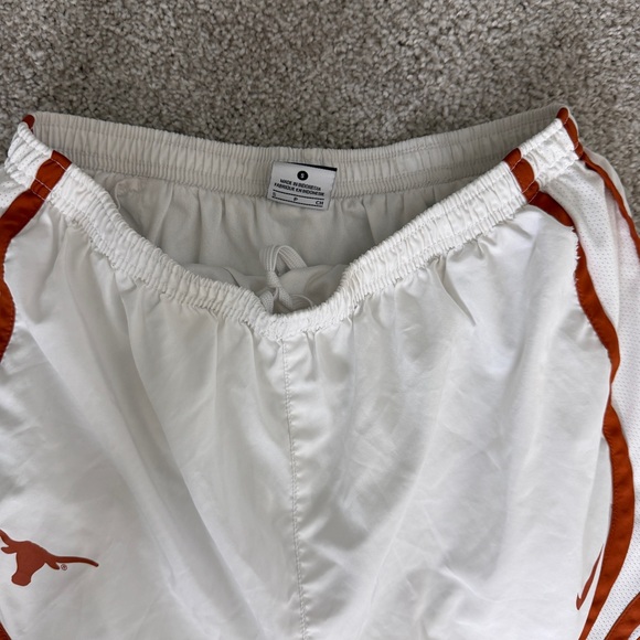 Nike Women's White and Orange Athletic Dri-Fit Shorts size small Texas Longhorns - Picture 3 of 3